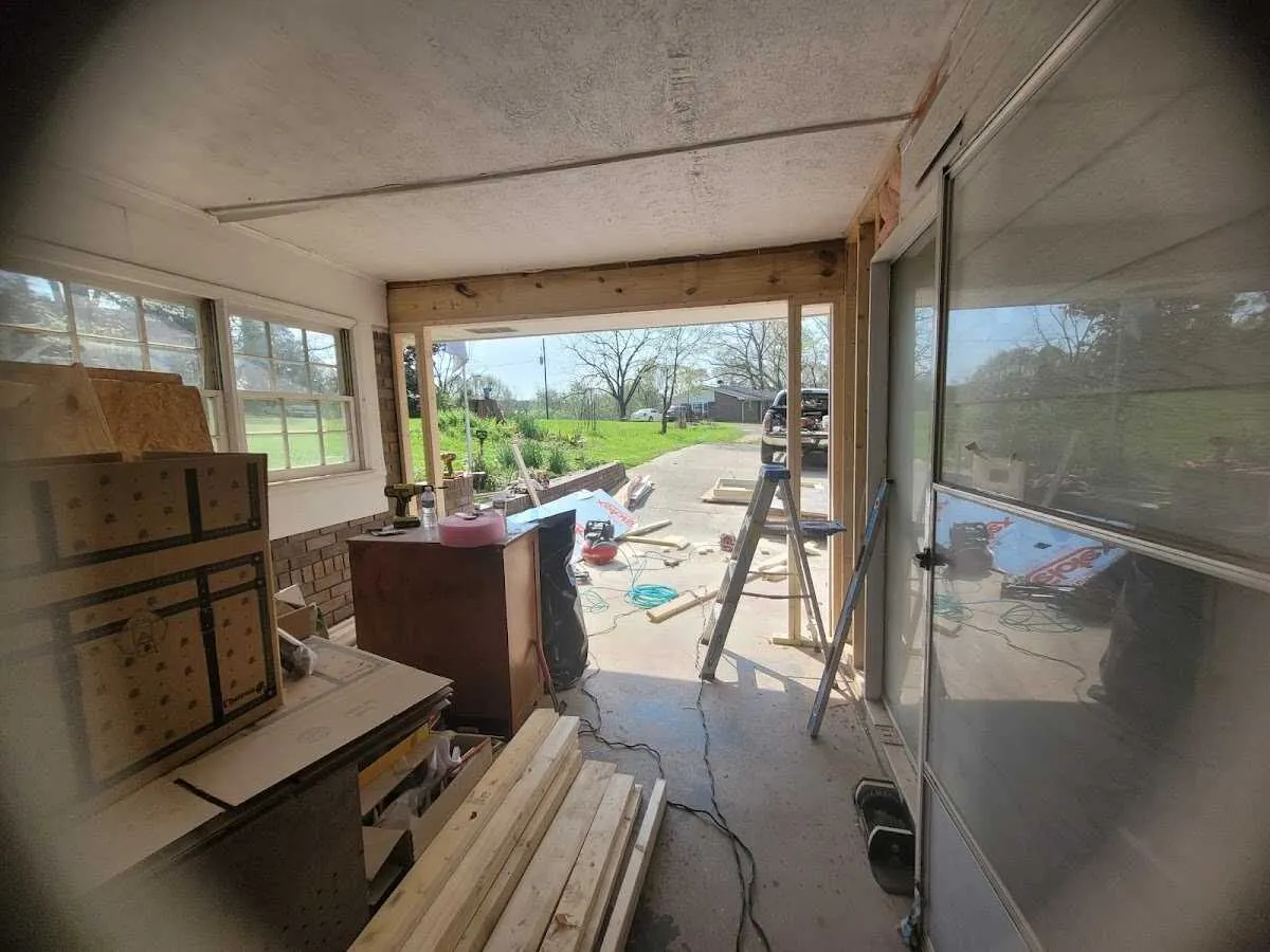 Air movers and dehumidifier for Drying & Dehumidification in Radnor